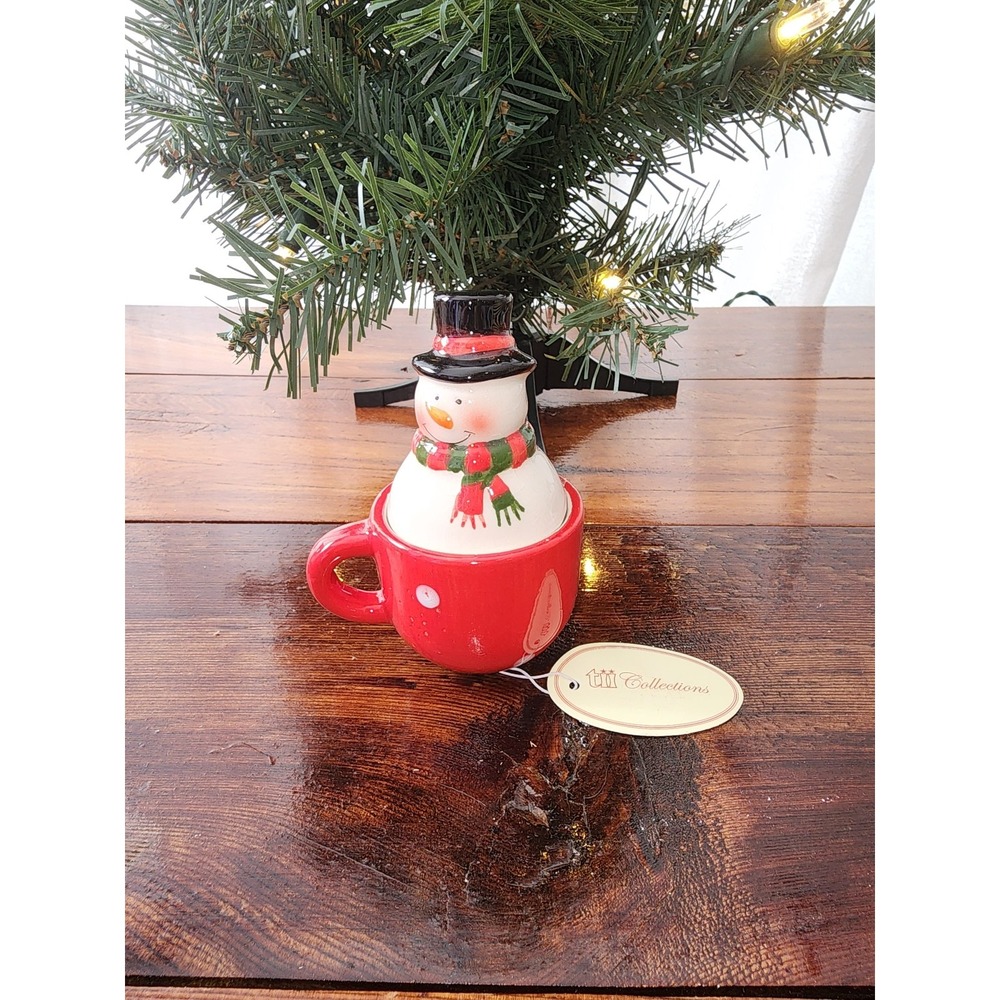 Snowman Salt and Pepper Shakers New Mug Hot Chocolate
